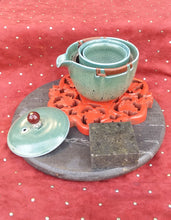 Load image into Gallery viewer, Easy Gaiwan &amp; Cups Travel Set with Carrying Case
