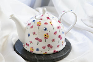 Igloo Teapot, "Stalk Flowers"