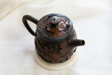 Load image into Gallery viewer, Southern Yunnan Red Jade Purple Pottery Teapot
